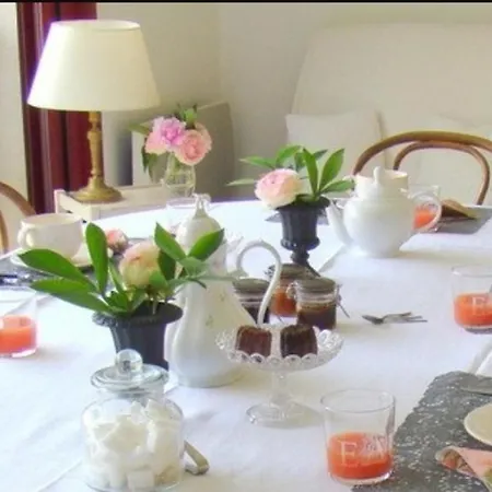 La Maison Du Bourg Proche St Emilion 3*
