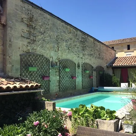 Bed & Breakfast La Maison Du Bourg Proche St Emilion Puisseguin